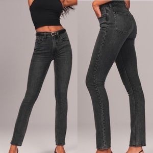 NWT Abercrombie & Fitch The 90’s Skinny High Rise Jean Women’s 25 Long/ 0 Long
